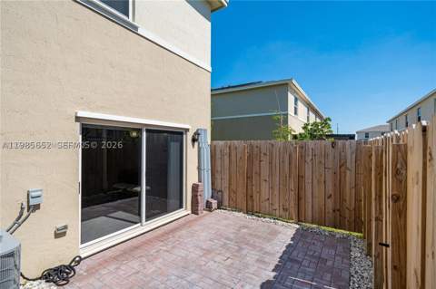 495 NE 5th Ln, Florida City FL - photo 15 of 29