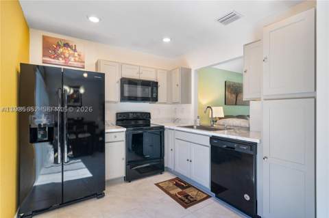495 NE 5th Ln, Florida City FL - photo 6 of 29