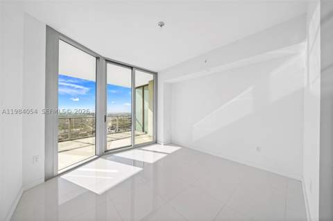 851 NE 1st Ave 4010, Miami FL - photo 10 of 33