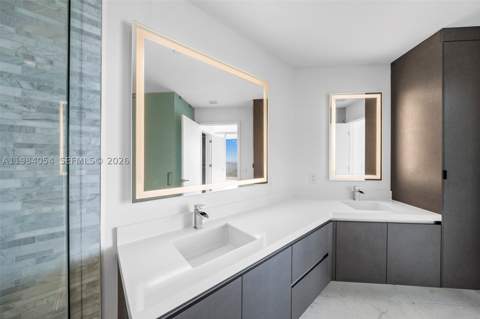 851 NE 1st Ave 4010, Miami FL - photo 13 of 33