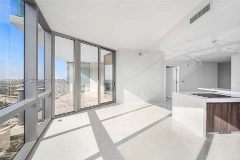 851 NE 1st Ave 4010, Miami FL - photo 9 of 33