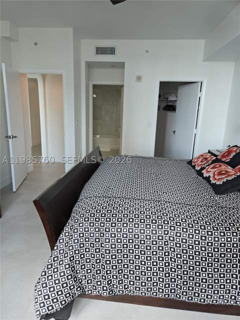 3340 NE 190th St 606, Aventura FL - photo 20 of 40