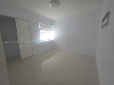 710 SW 99th Ct Cir, Miami FL - photo 22 of 68