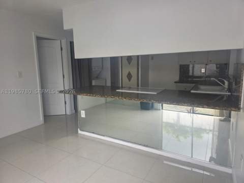 710 SW 99th Ct Cir, Miami FL - photo 7 of 68