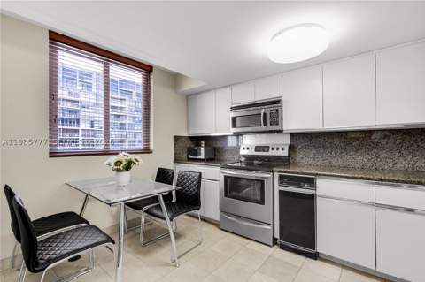 2025 Brickell Ave 1703, Miami FL - photo 16 of 58