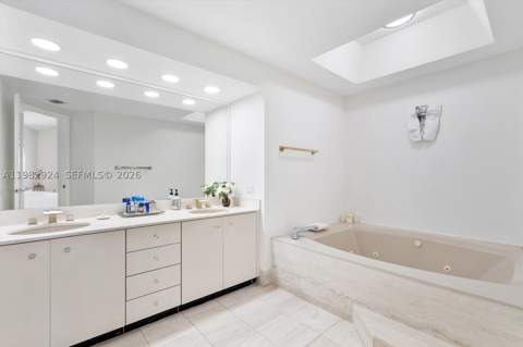 20191 E Country Club Dr 1903, Aventura FL - photo 22 of 36