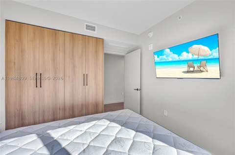121 NE 5th St 3005, Miami FL - photo 16 of 18