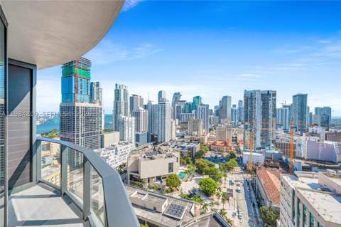121 NE 5th St 3005, Miami FL - photo 8 of 18
