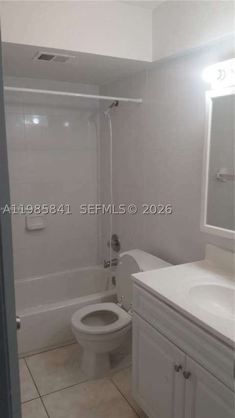 11840 NE 19th Dr 27, North Miami FL - photo 13 of 19
