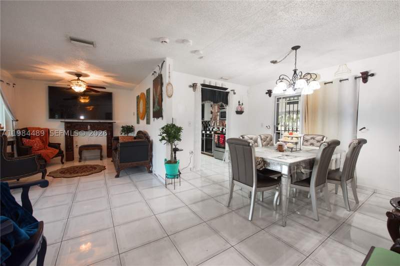 3 bedroom SingleFamilyResidence at 19251 SW 319th St, Mowry Drive Estates, Homestead — photo 3