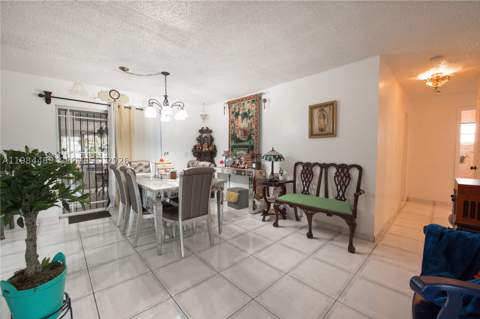 19251 SW 319th St, Homestead FL - photo 6 of 35