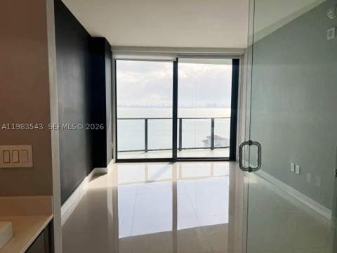 460 NE 28th St 1407, Miami FL - photo 24 of 46
