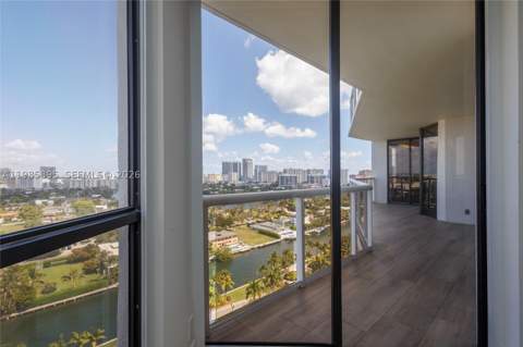 3640 Yacht Club Dr 1701, Aventura FL - photo 21 of 30