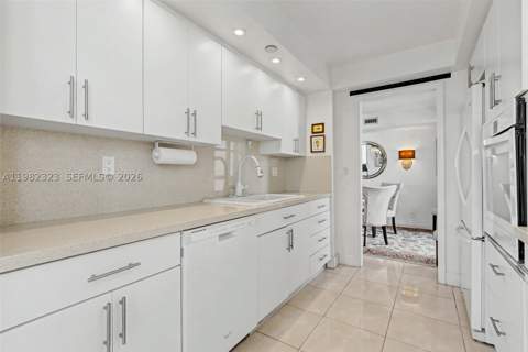 2000 Towerside Ter Ph11, Miami FL - photo 10 of 57