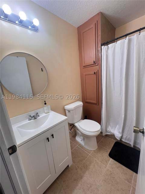 975 NE 33rd Ter 203, Homestead FL - photo 13 of 19