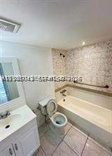 1 bedroom Condominium at 16950 W Dixie Hwy A128 Hwy A128, Woodside Apts Condo, North Miami Beach — photo 3