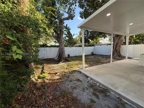 1812 NW 64th St, Miami FL - photo 19 of 65