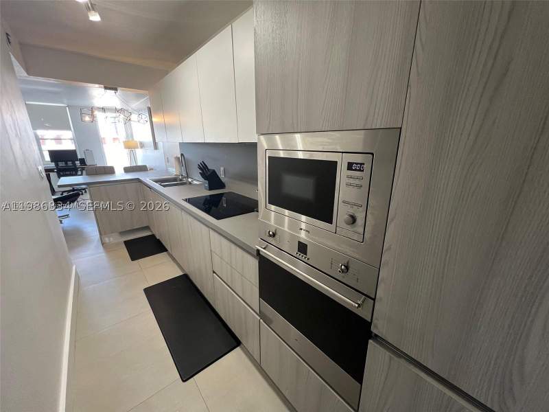 0 bedroom Condominium at 100 Lincoln Rd 620, The Decoplage Condo, Miami Beach — photo 3