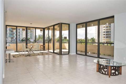 19355 Turnberry Way 3d, Miami FL - photo 10 of 46