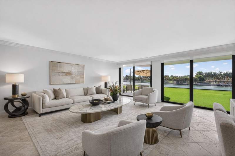 2 bedroom Condominium at 5500 Collins Avenue 302, Towerhouse Condo, Miami Beach — photo 3