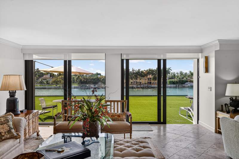 2 bedroom Condominium at 5500 Collins Avenue 302, Towerhouse Condo, Miami Beach — photo 5