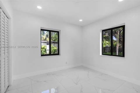 1010 NE 140th St, North Miami FL - photo 12 of 20