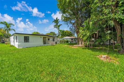 1010 NE 140th St, North Miami FL - photo 17 of 20