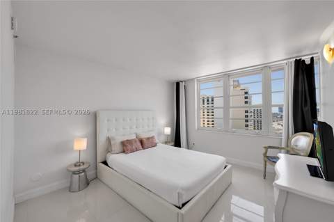 100 Lincoln Rd 1511, Miami Beach FL - photo 10 of 39