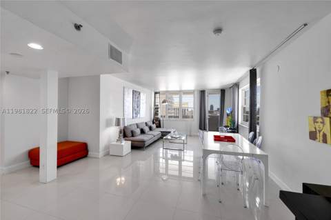 100 Lincoln Rd 1511, Miami Beach FL - photo 12 of 39