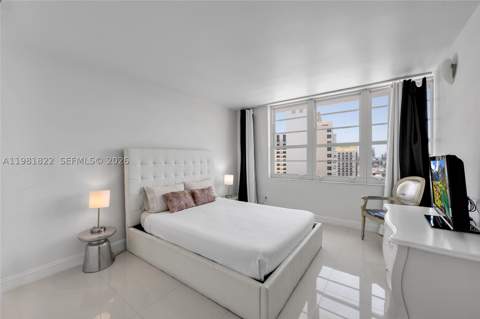 100 Lincoln Rd 1511, Miami Beach FL - photo 13 of 39