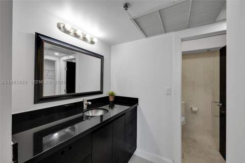 100 Lincoln Rd 1511, Miami Beach FL - photo 20 of 39