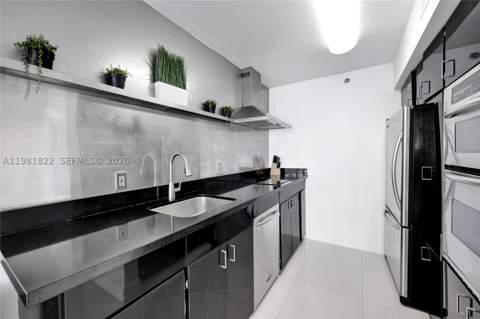 100 Lincoln Rd 1511, Miami Beach FL - photo 6 of 39