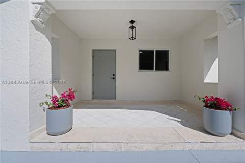 5251 SW 6th St, Miami FL - photo 12 of 39
