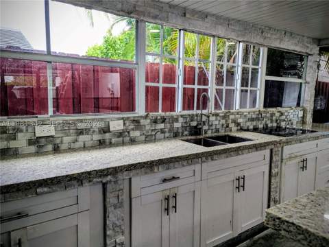 13925 SW 158th Ter, Miami FL - photo 18 of 22