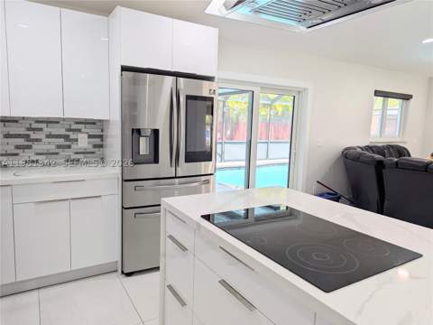 13925 SW 158th Ter, Miami FL - photo 6 of 22