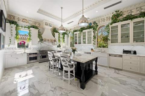9401 Journeys End Rd, Coral Gables FL - photo 24 of 57
