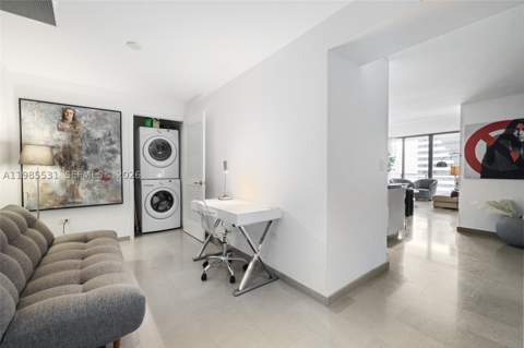 88 SW 7th St 1010, Miami FL - photo 10 of 39