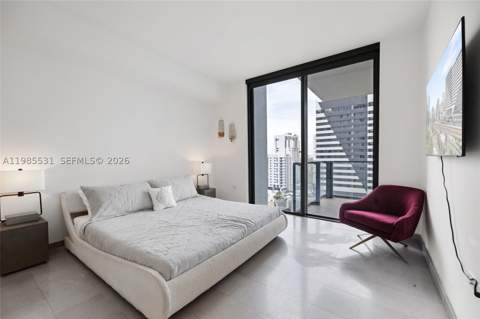 88 SW 7th St 1010, Miami FL - photo 14 of 39