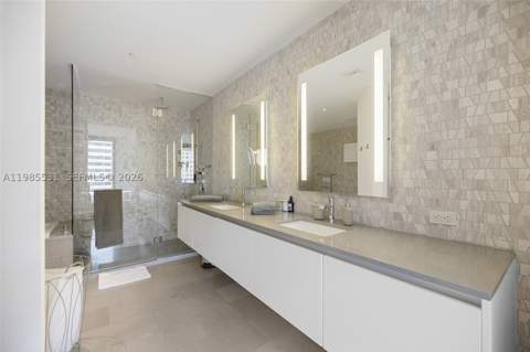 88 SW 7th St 1010, Miami FL - photo 22 of 39