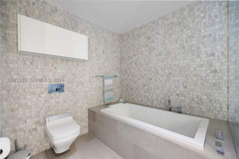 88 SW 7th St 1010, Miami FL - photo 24 of 39