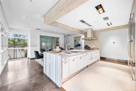 1606 S Bayshore Dr, Miami FL - photo 23 of 73