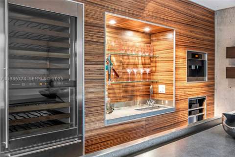 1606 S Bayshore Dr, Miami FL - photo 9 of 73