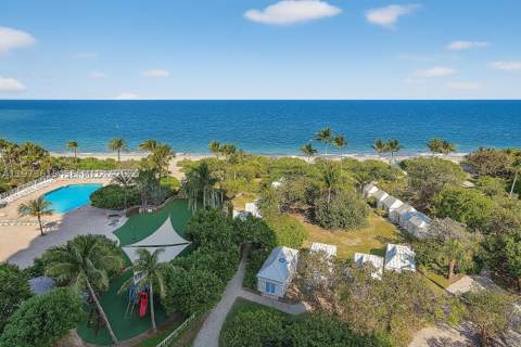 430 Grand Bay Dr 801, Key Biscayne FL - photo 23 of 28
