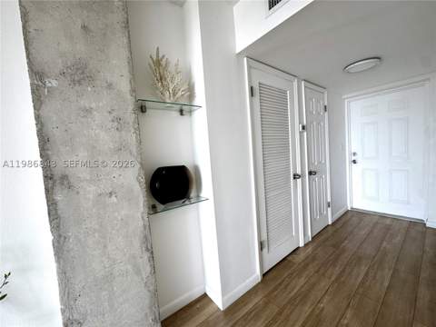 16850 S Glades Dr 8C, North Miami Beach FL - photo 10 of 26
