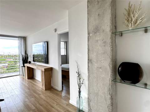 16850 S Glades Dr 8C, North Miami Beach FL - photo 11 of 26