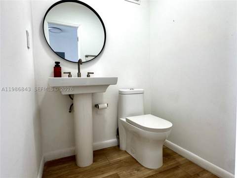 16850 S Glades Dr 8C, North Miami Beach FL - photo 13 of 26