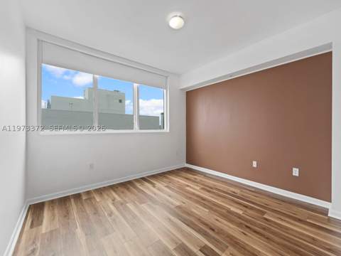 253 NE 2nd St 3108, Miami FL - photo 20 of 77