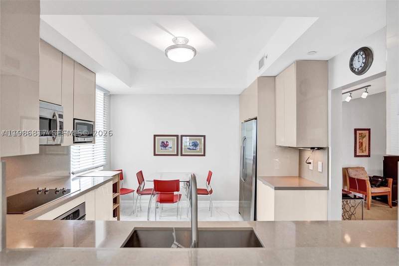 2 bedroom Condominium at 3340 NE 190th St 1409, Aventura Marina, Aventura — photo 5