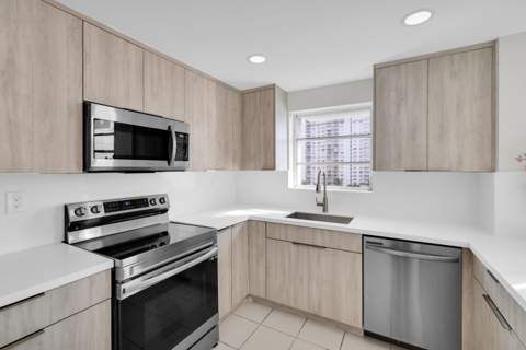 2780 NE 183rd Street 716, Aventura FL - photo 11 of 46