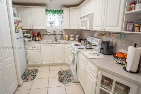 17425 NW 75th Pl 101, Hialeah FL - photo 11 of 37
